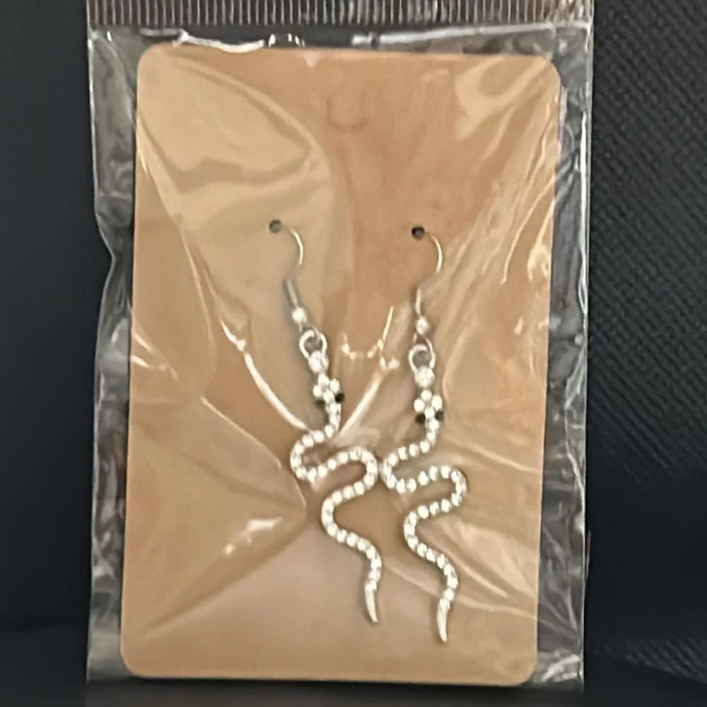 🔥🔥Snake dangle earrings - Picture 4 of 4